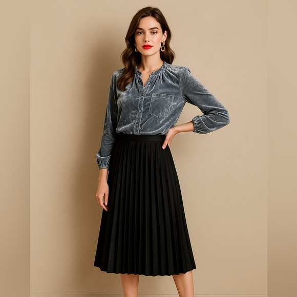 Pilcro Anthropologie Velvet Button Front Blouse – Blue Gray – Women’s XS – NWOT - Picture 2 of 9